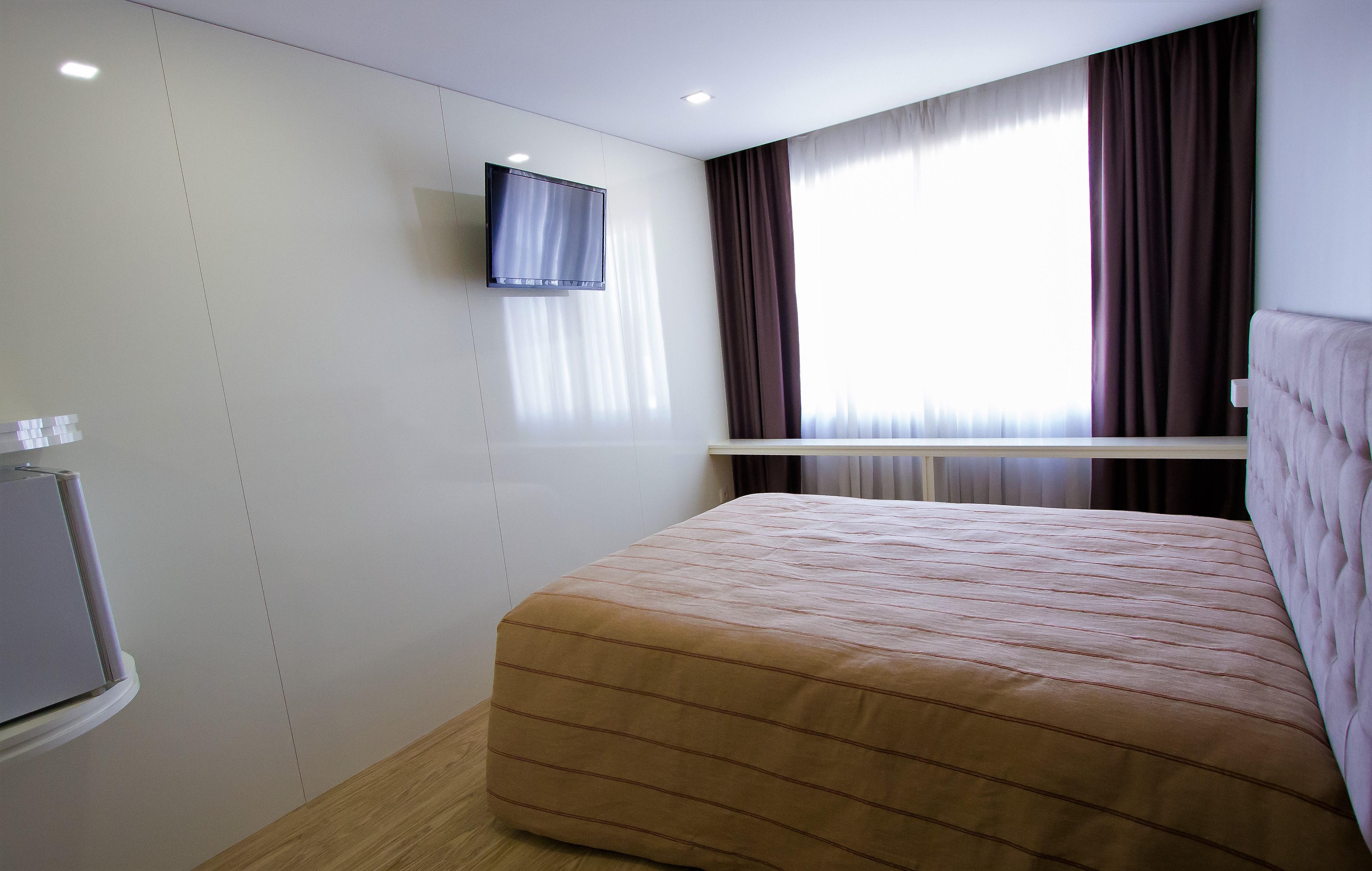 Hotel Avenida โปโว เดอ วาร์ซิม ภายนอก รูปภาพ