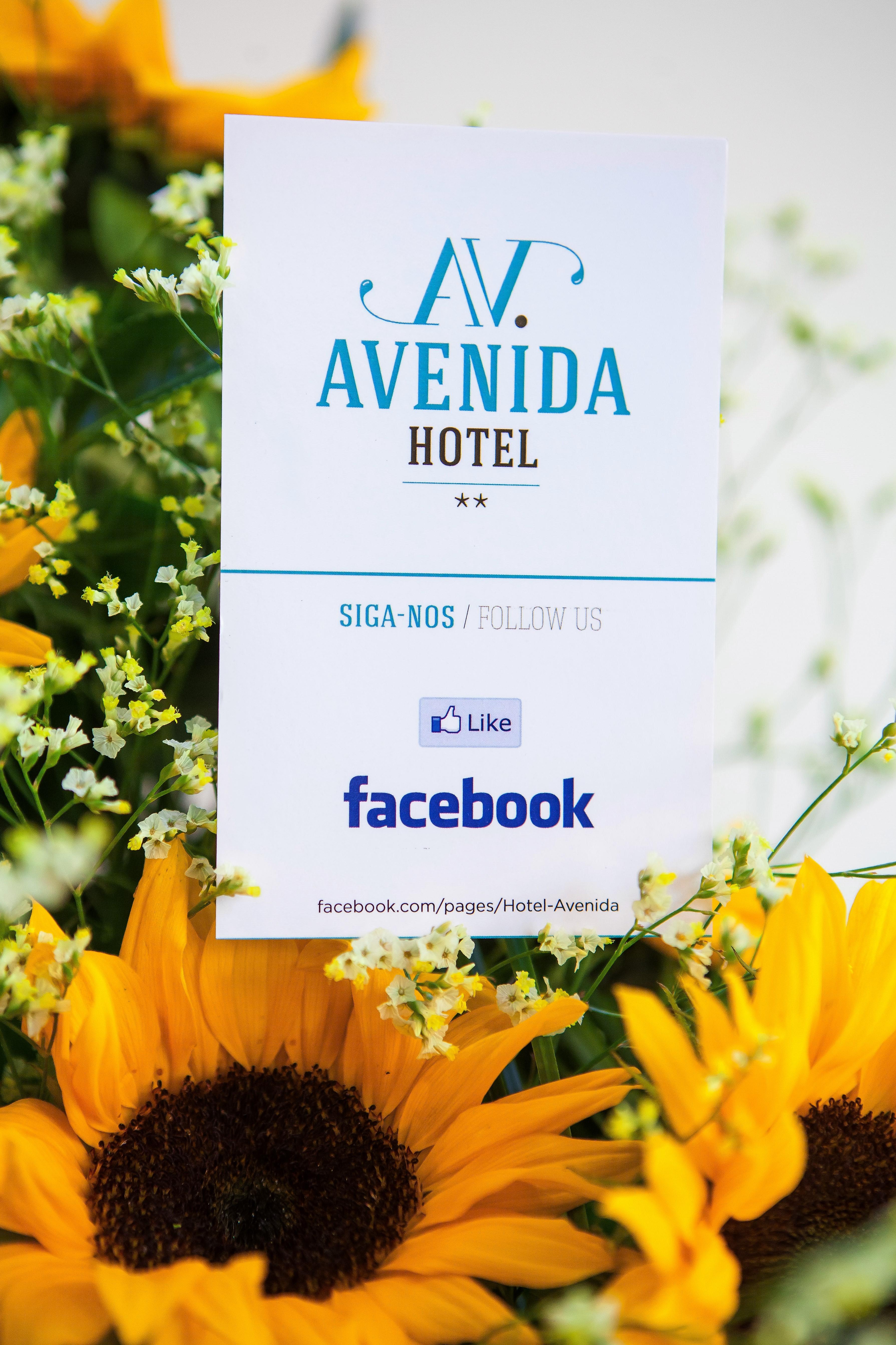 Hotel Avenida โปโว เดอ วาร์ซิม ภายนอก รูปภาพ
